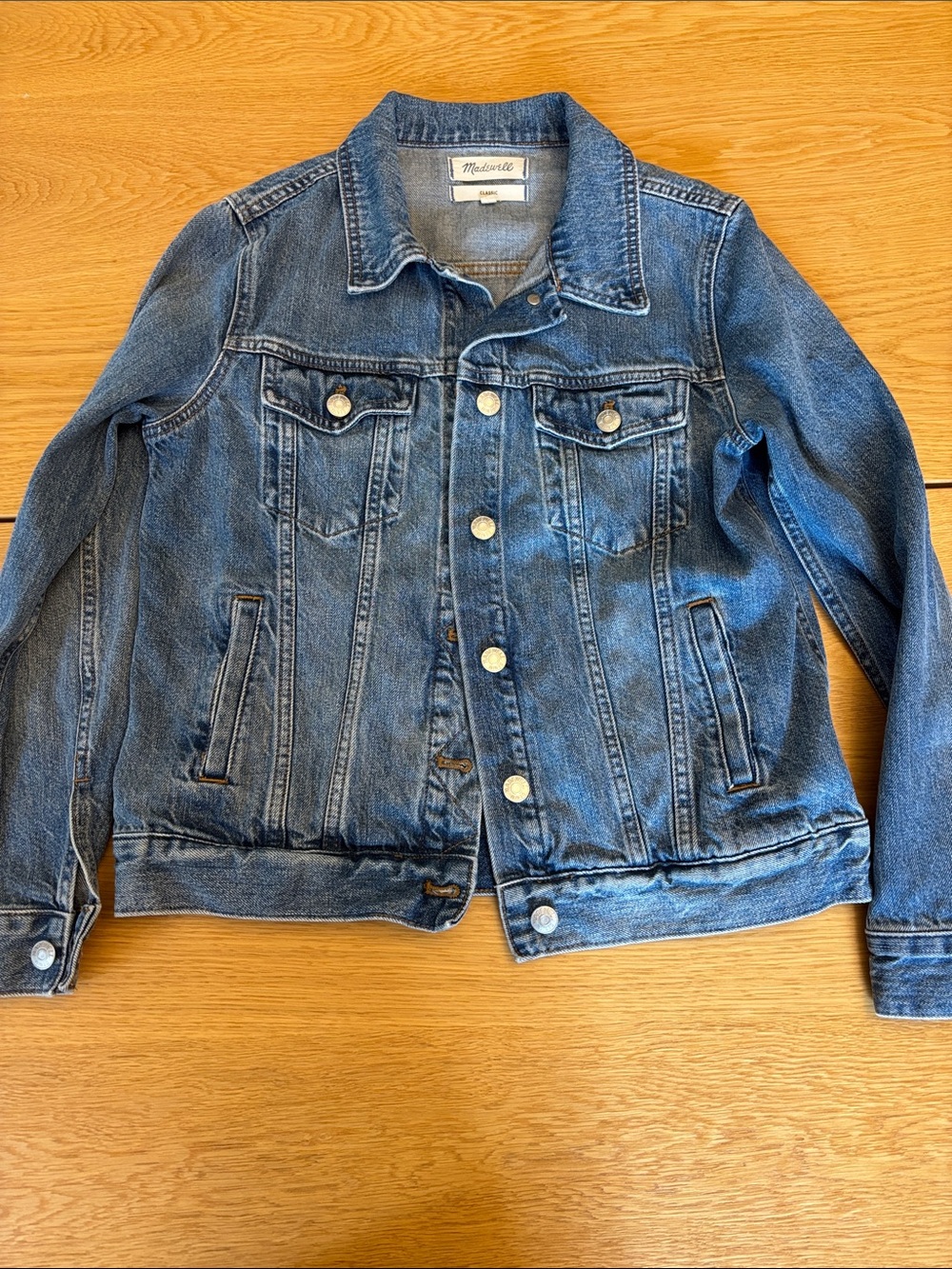 Madewell The Jean Jacket in Medford Wash